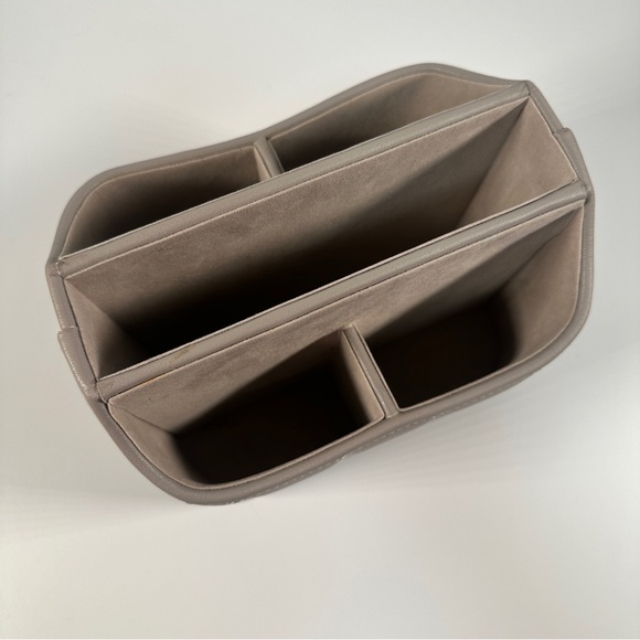 Rotating Desk Organizer - Picture 2 of 8